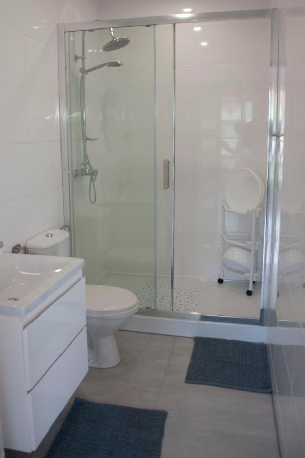 Apartament I Pokoje Aura Dom Wczasowy Darłówko Exterior foto